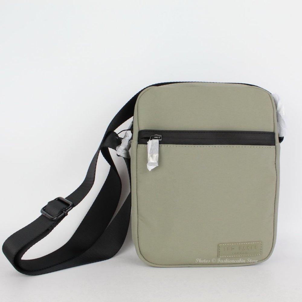 NWT TED BAKER LONDON Paper Touch Flight Bag